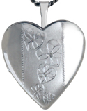 L5125 20mm heart locket with hearts