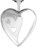 L5138 20mm heart locket with hearts