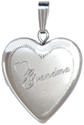 L5171 20mm grandma heart locket