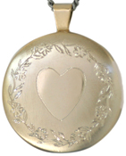L2010 Floral border with heart round locket