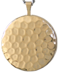 L1011 Hammer Pattern round locket