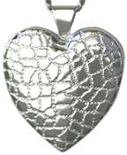 L6004 sterling reptile large heart locket
